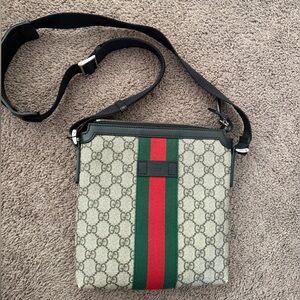 AUTHENTIC Gucci Beige and Red Stripe Messenger Bag